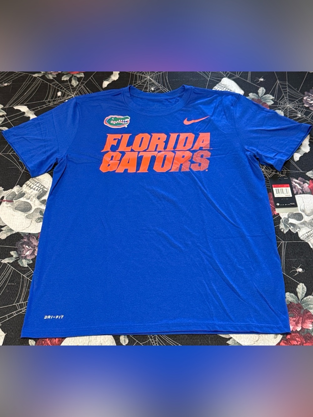 NWT 2017 NIKE DRI-FIT FLORIDA GATORS LEGEND SIDELINE PERFORMANCE TEE SHIRT SZ L